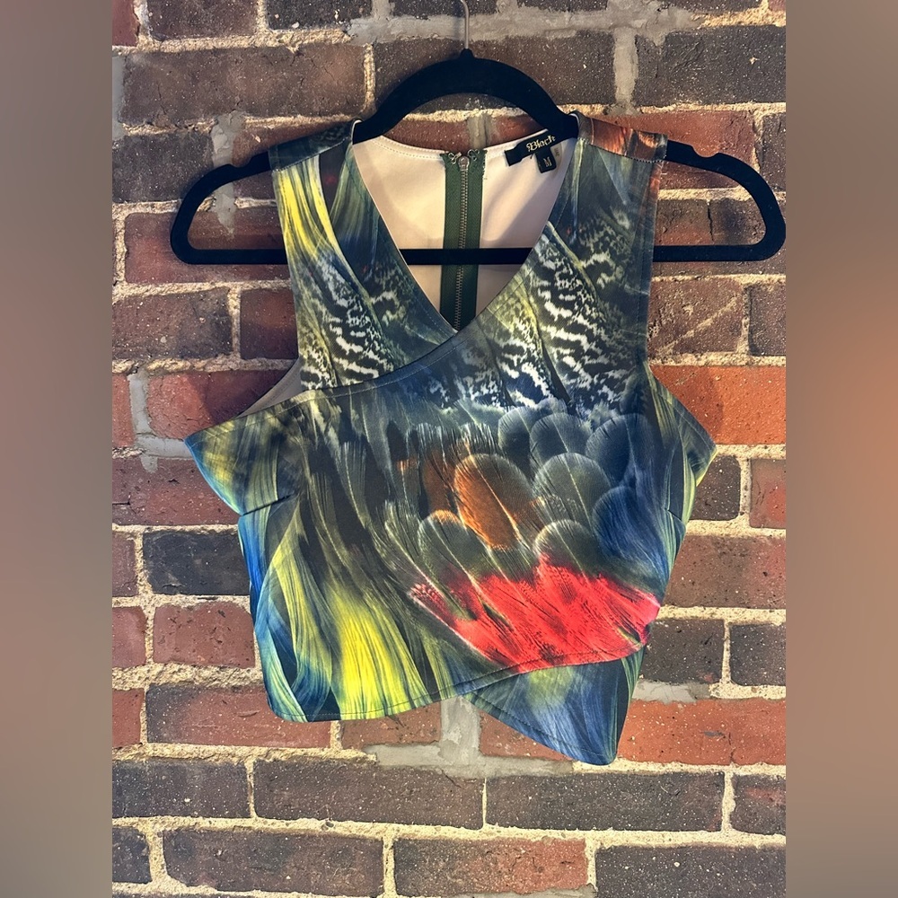 Black multi color crop top